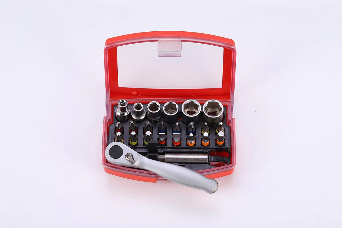 24pc  socket& Ratchet  Bit Set